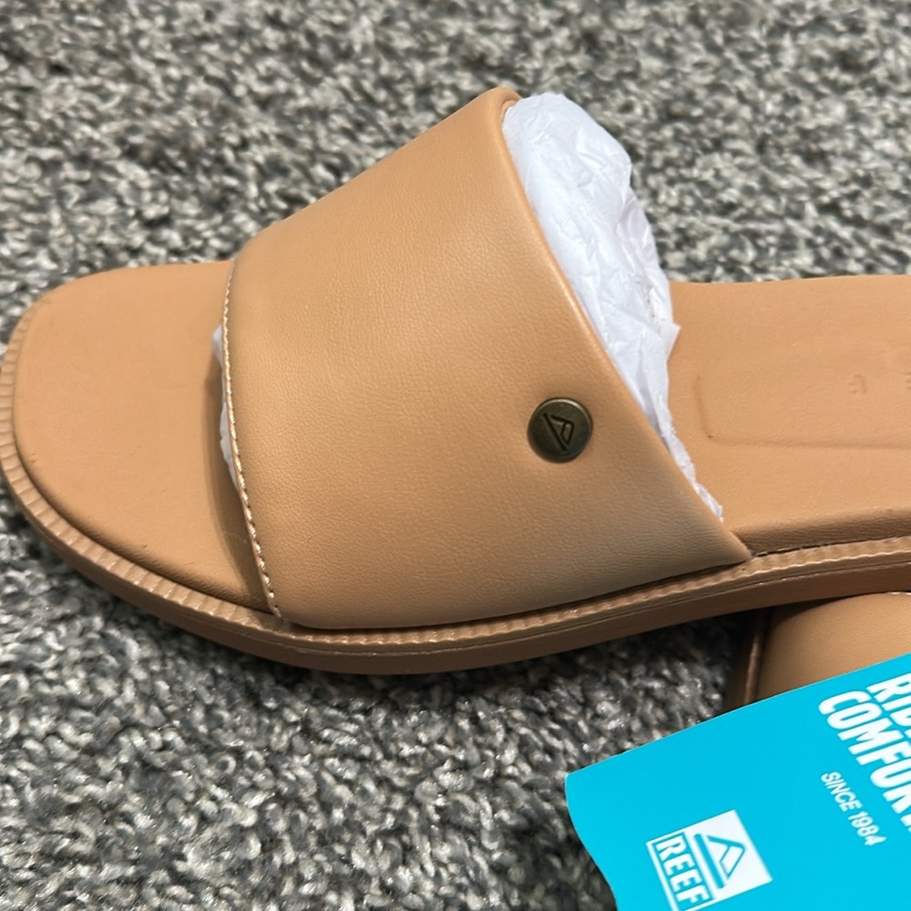 Reef leather slides